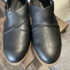Rocket dog size 9 black dress shoes